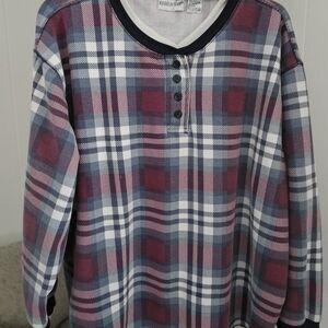 Fashion Bug Black and White Knit Top